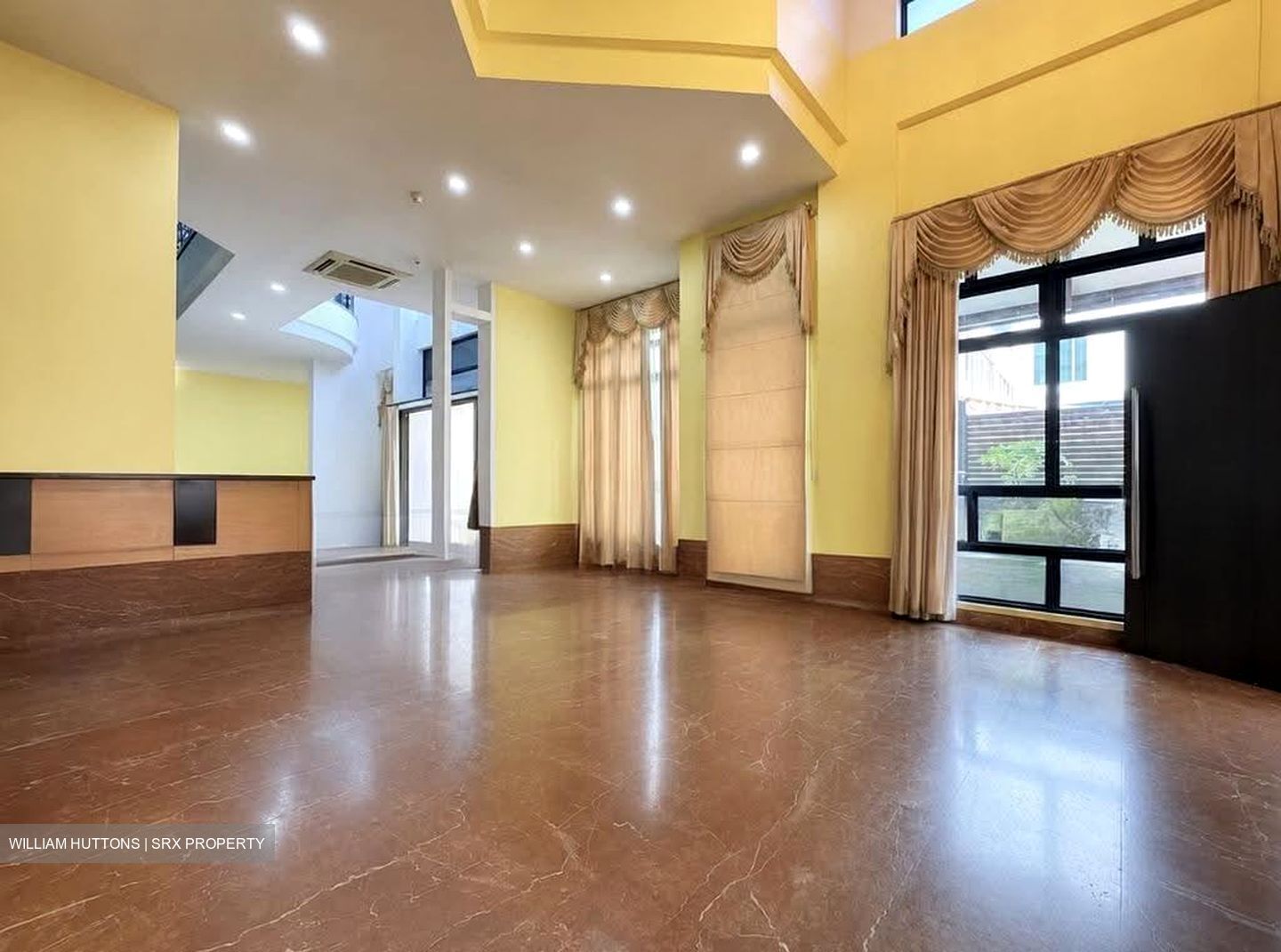East Coast Hill (D16), Semi-Detached #610284331